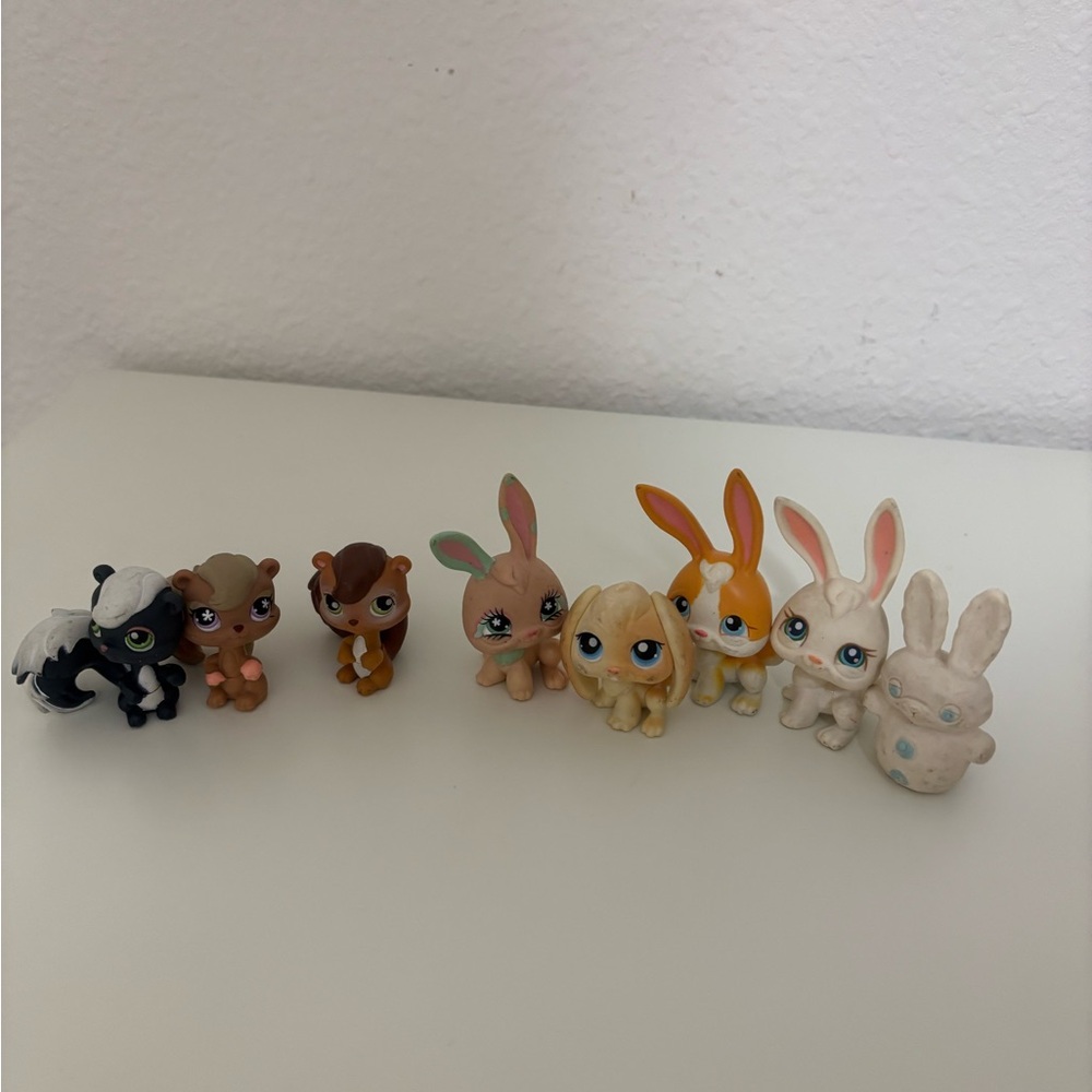 Littlest Pet Shops Bunnies and Squirrels